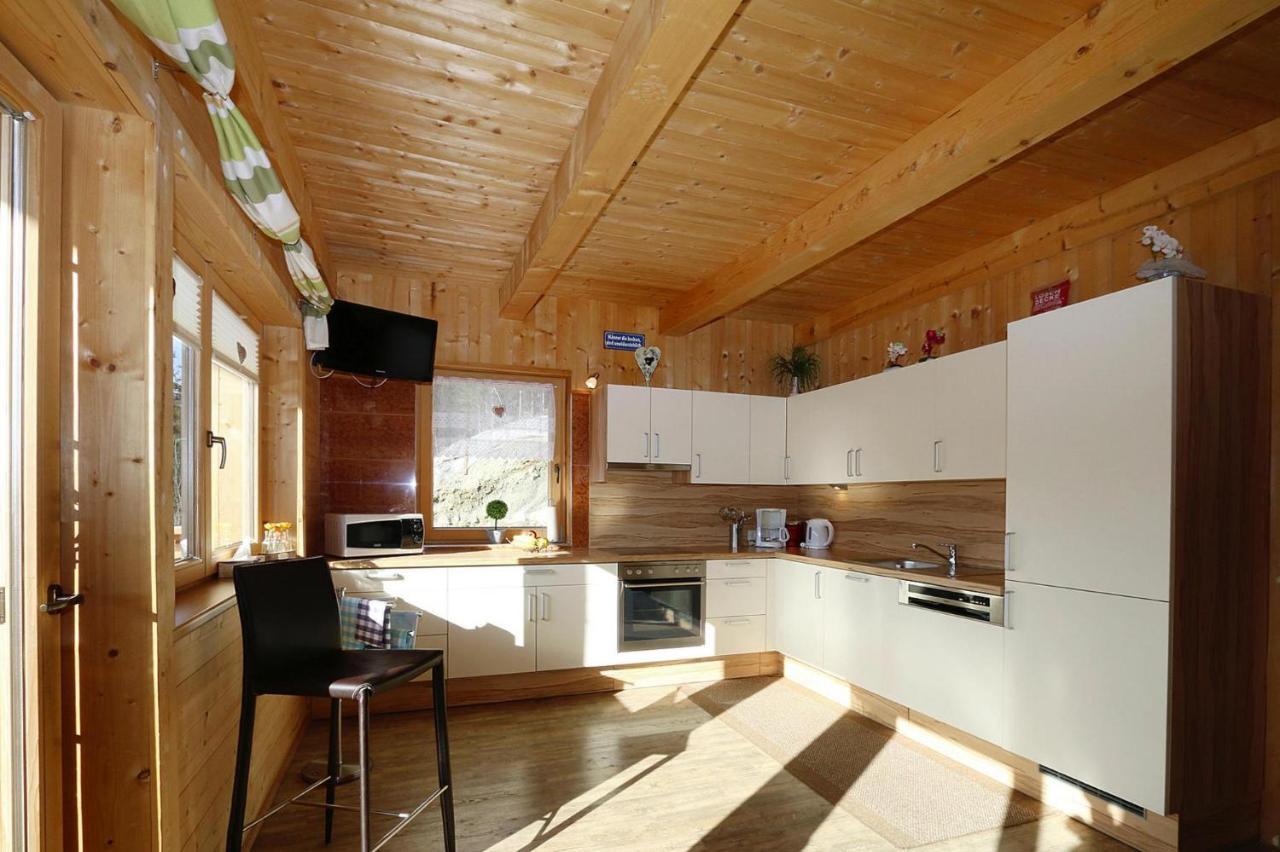 Вілла Semi-Detached House, Целль-ам-Ціллер Екстер'єр фото